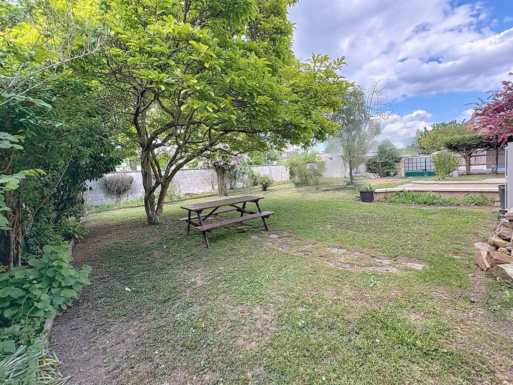 Maison à SAINT-MARTIN-DE-FONTENAY