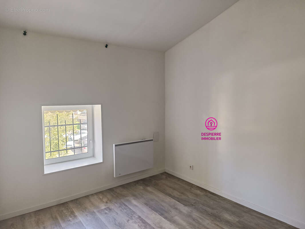 Maison à LE PEAGE-DE-ROUSSILLON