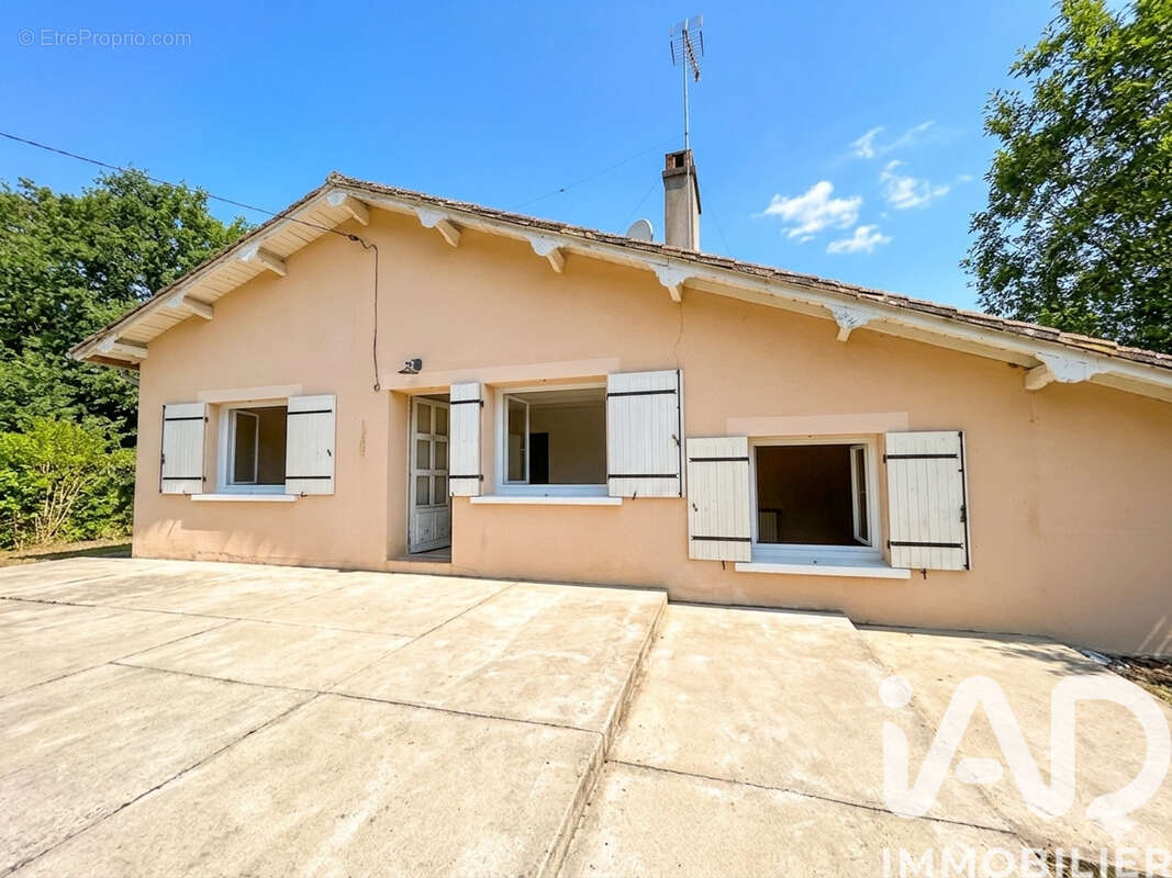 Maison 100 m² à Montpouillan  - photo 2