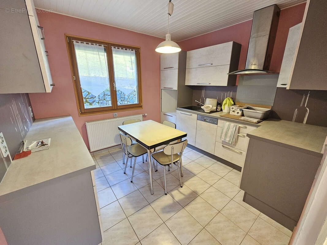 Maison à SAINT-CLAUDE