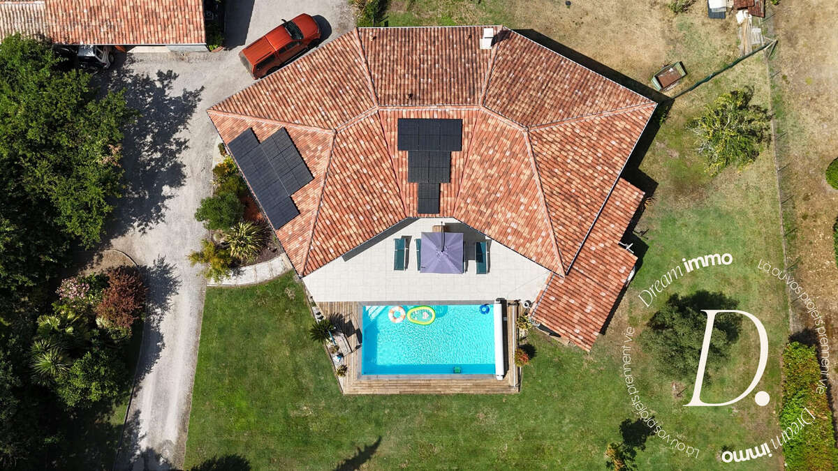 Maison à RION-DES-LANDES
