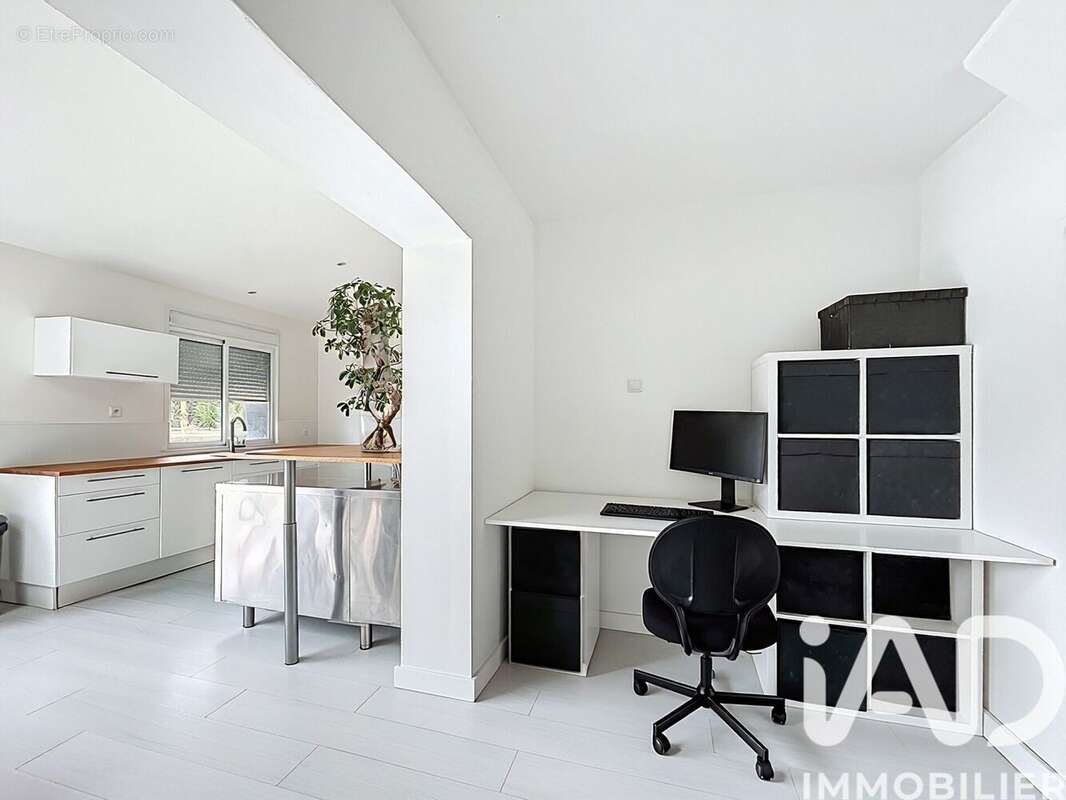 Maison 100 m² à Saint-Herblain  - photo 5