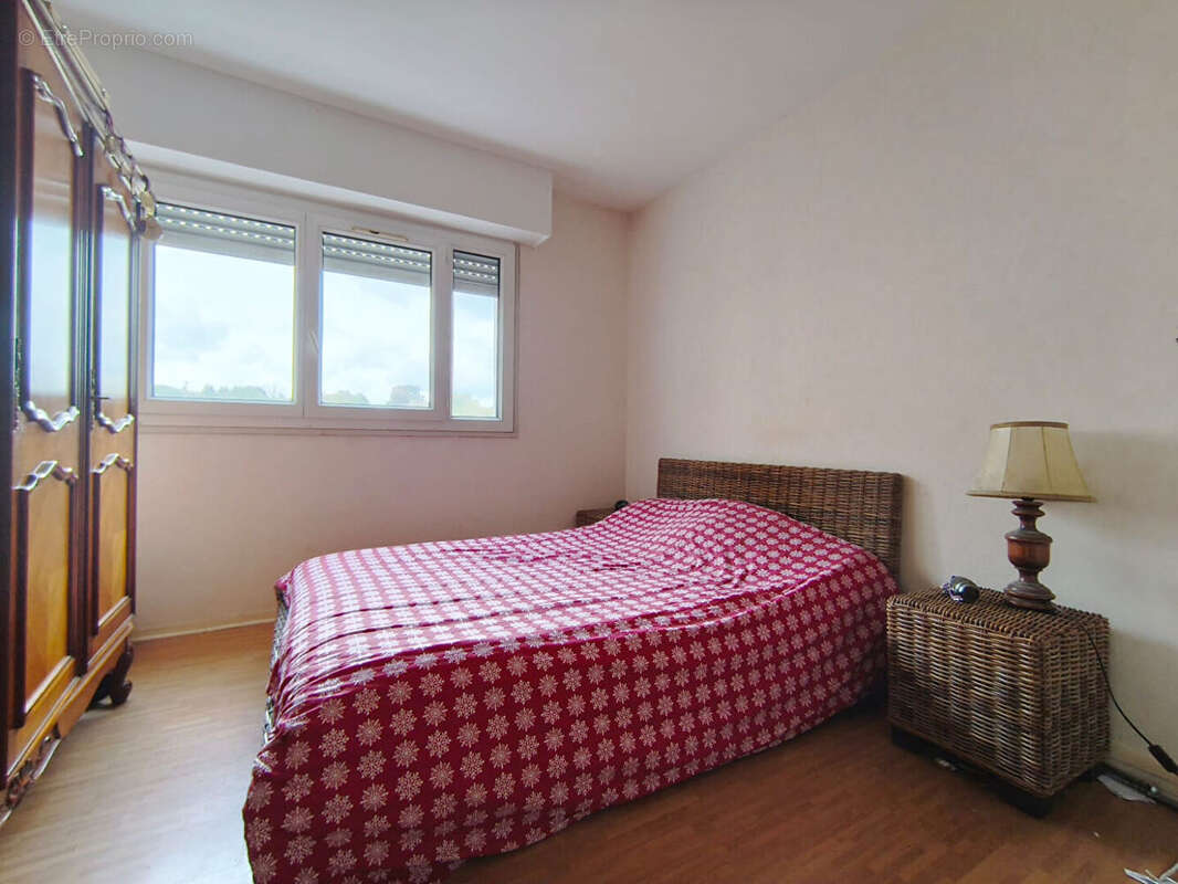 T4 avec Balcon/Parking - 73m2 - COGNAC - photo 5