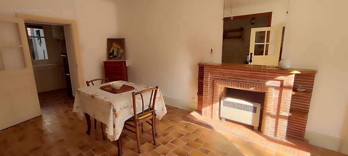 Maison à CHATEAUMEILLANT