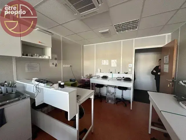 Commerce 205 m² à vendre à Labege (31670) - photo 3