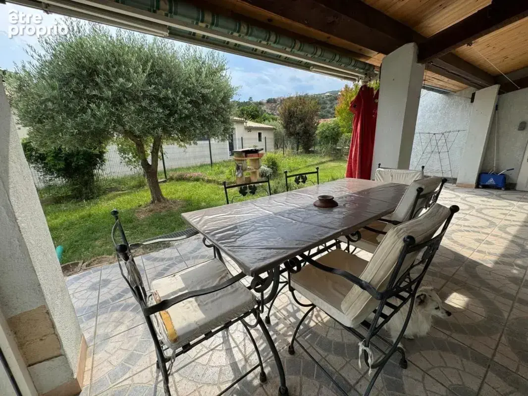 Vente Maison de Plain-Pied T5-4 avec Piscine et Garages – Peyruis (04) - photo 18