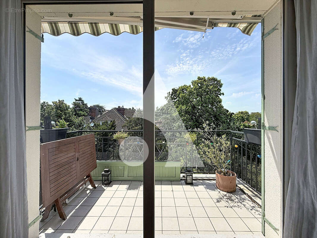 Appartement à RUEIL-MALMAISON