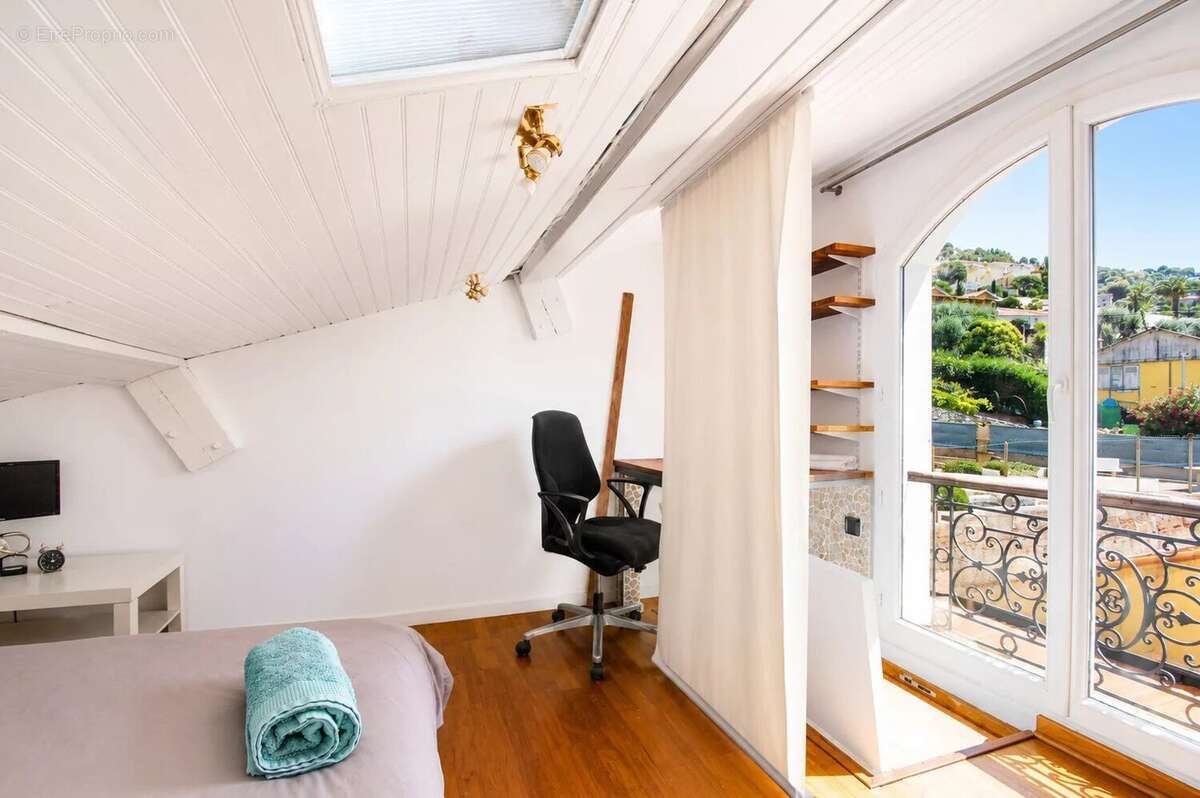 Appartement à CAP-D'AIL
