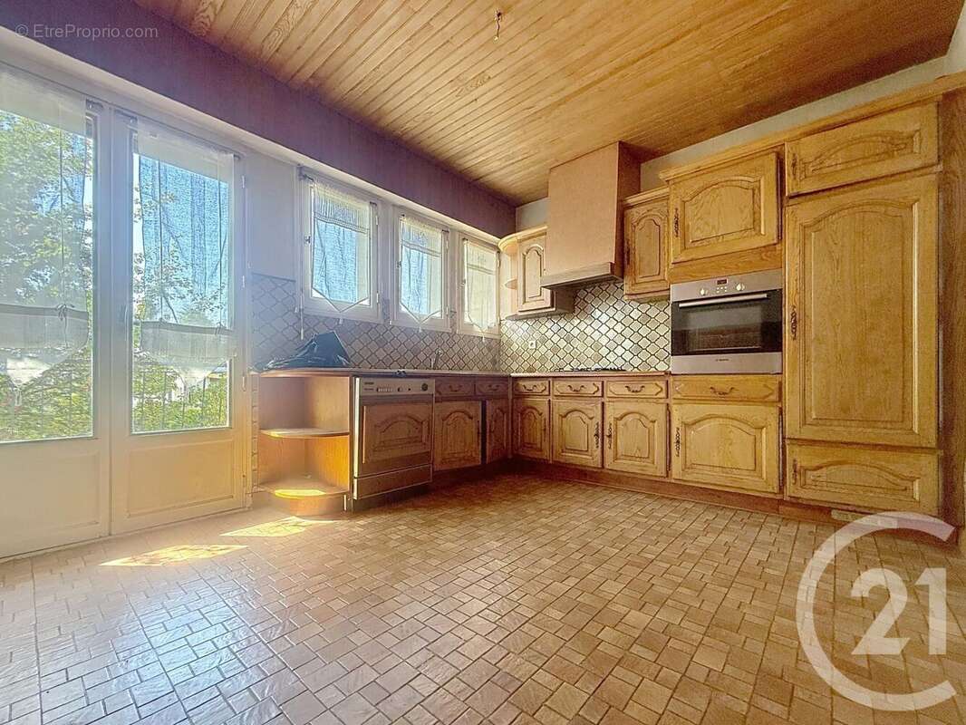 Maison à SAINT-APOLLINAIRE