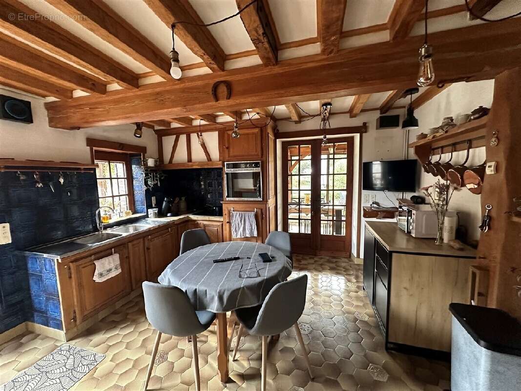 Maison à CHATEAUNEUF-EN-THYMERAIS