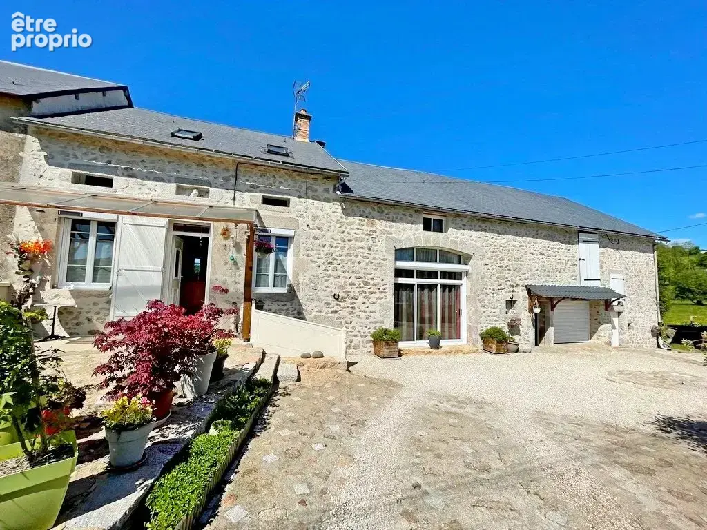 Bourgogne, Parc du Morvan, secteur MONTSAUCHE LES SETTONS, Maison 200 m² env rénovée avec dépendances et belle vue sur la campag - photo 11