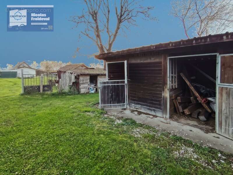 Maison à SAVIGNY-EN-REVERMONT