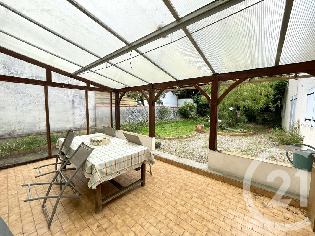 Maison 154 m² à Royan  - photo 7