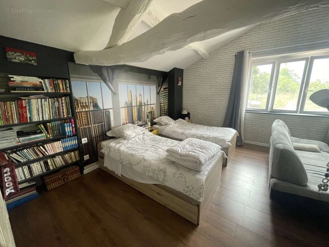 Belle maison familiale - 5 chbres avec grand terrain - photo 12