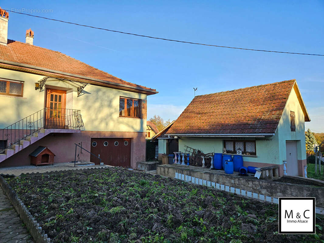 Maison à OBERHOFFEN-LES-WISSEMBOURG