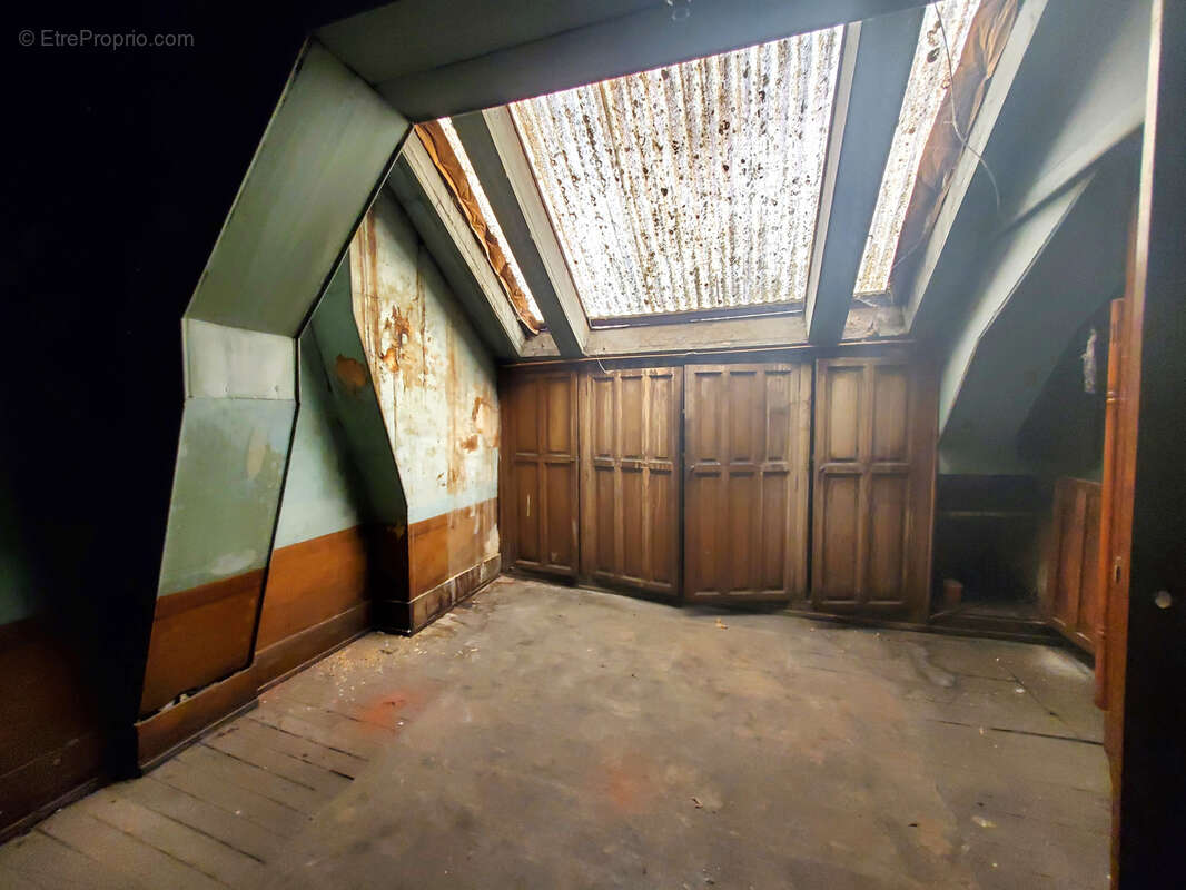 Rare : deux appartements réunissables en duplex de caractère de 195 m2 - photo 18