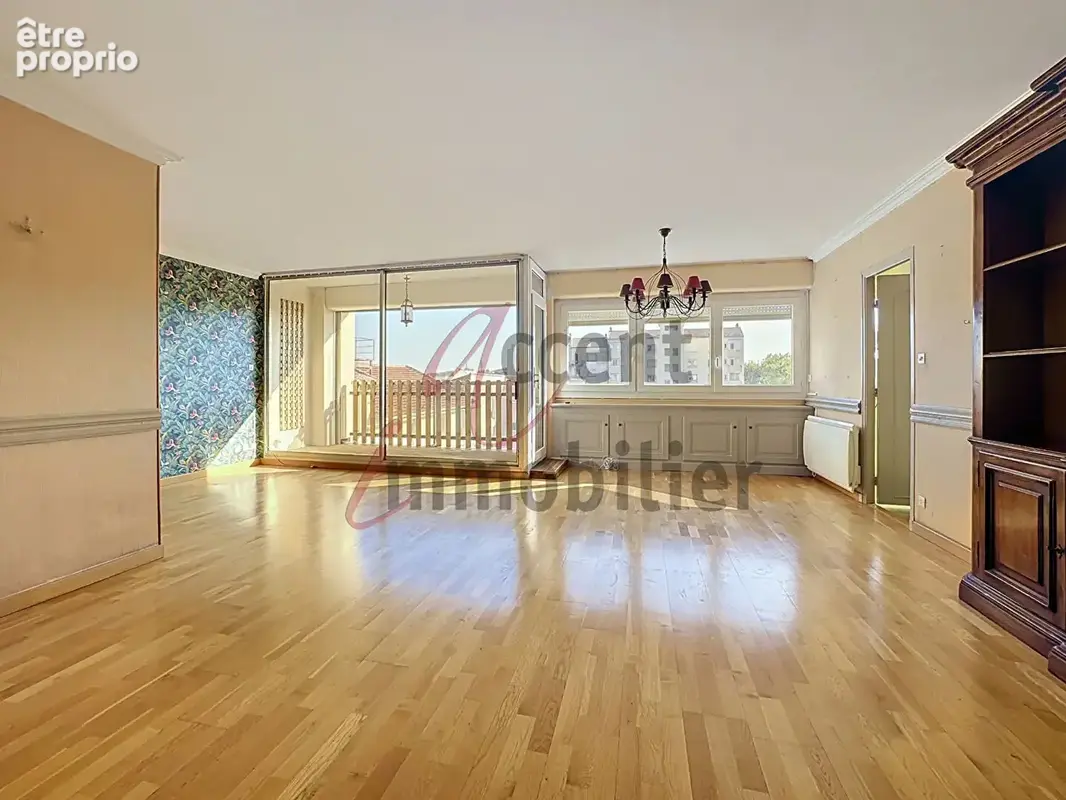 À vendre : spacieux appartement de plus de 124 m² au coeur de cavaillon garage cave exterieur - photo 1
