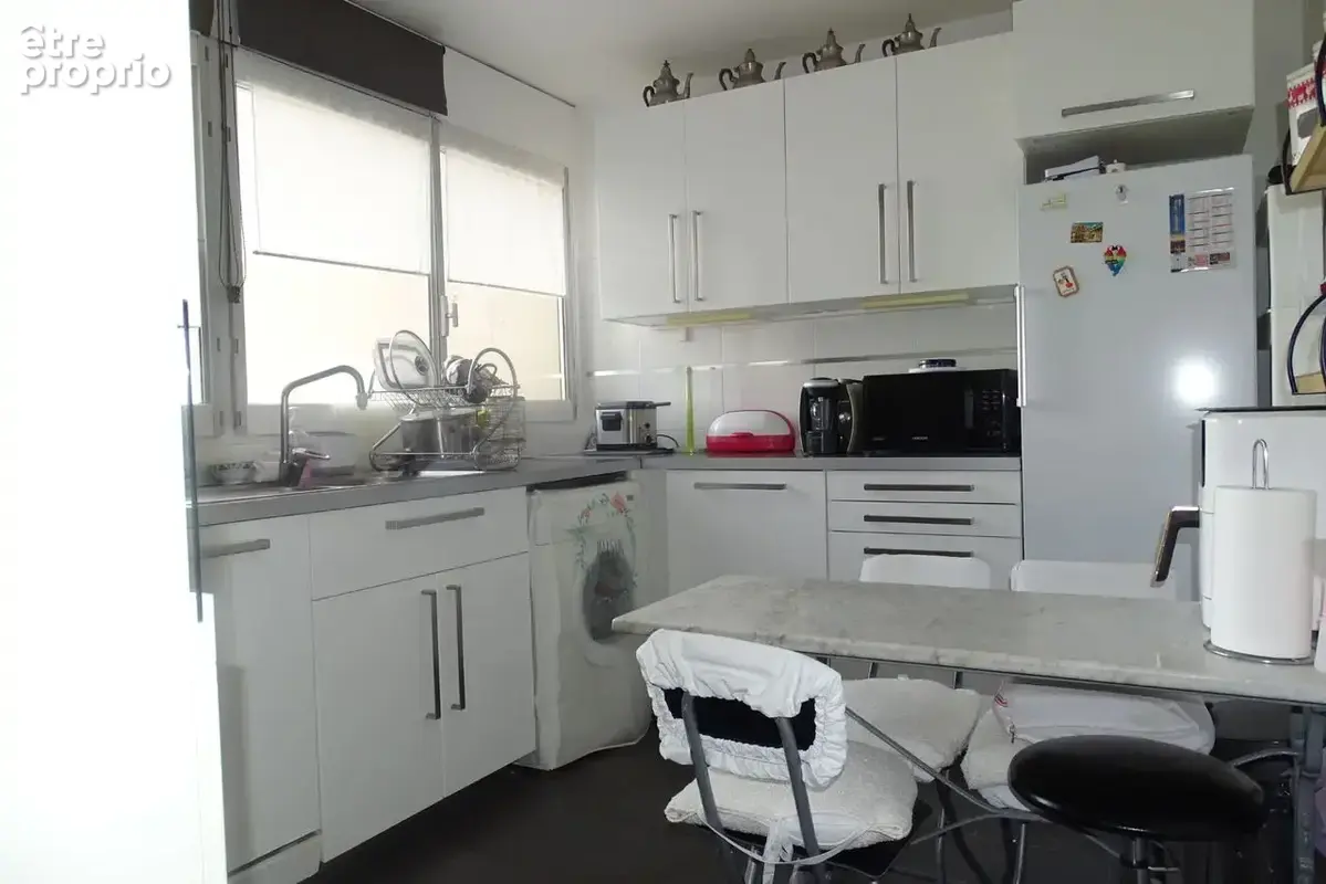 Appartement 81 m² à Creteil  - photo 3