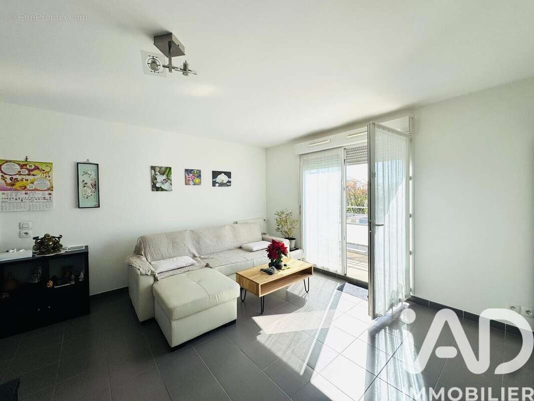 Photo 3 - Appartement à VITRY-SUR-SEINE