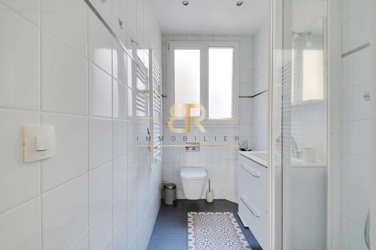 Appartement à PARIS-4E