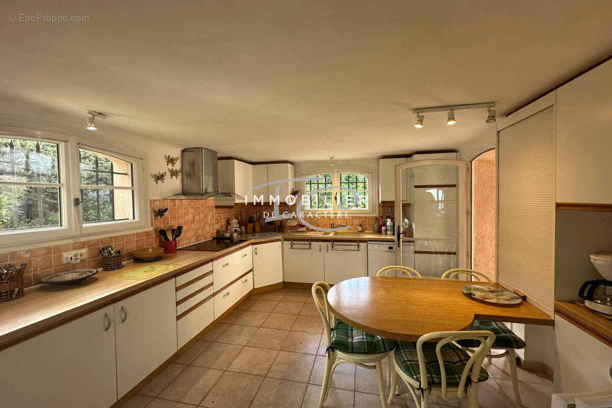 Maison à LA CROIX-VALMER