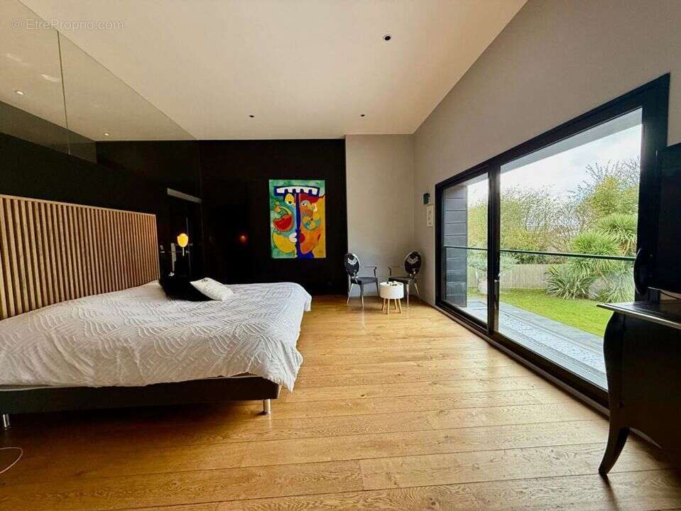 Maison à SAINT-CONTEST