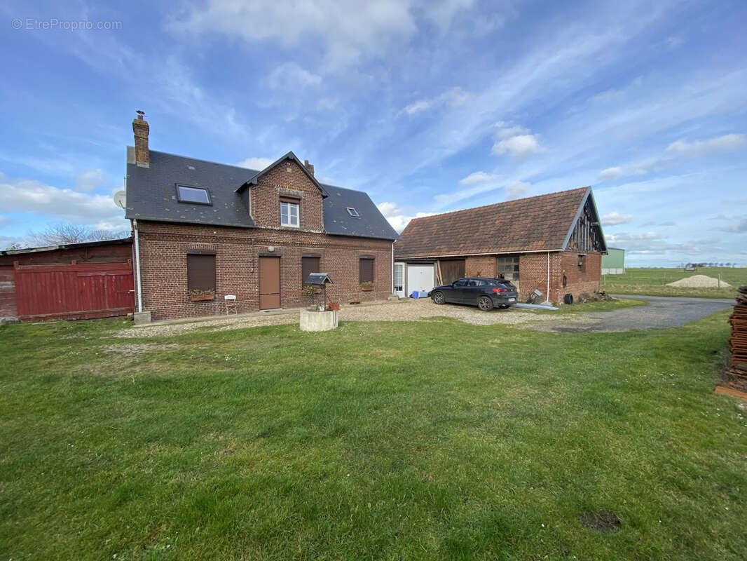 Maison à SAINT-MARTIN-AUX-BUNEAUX