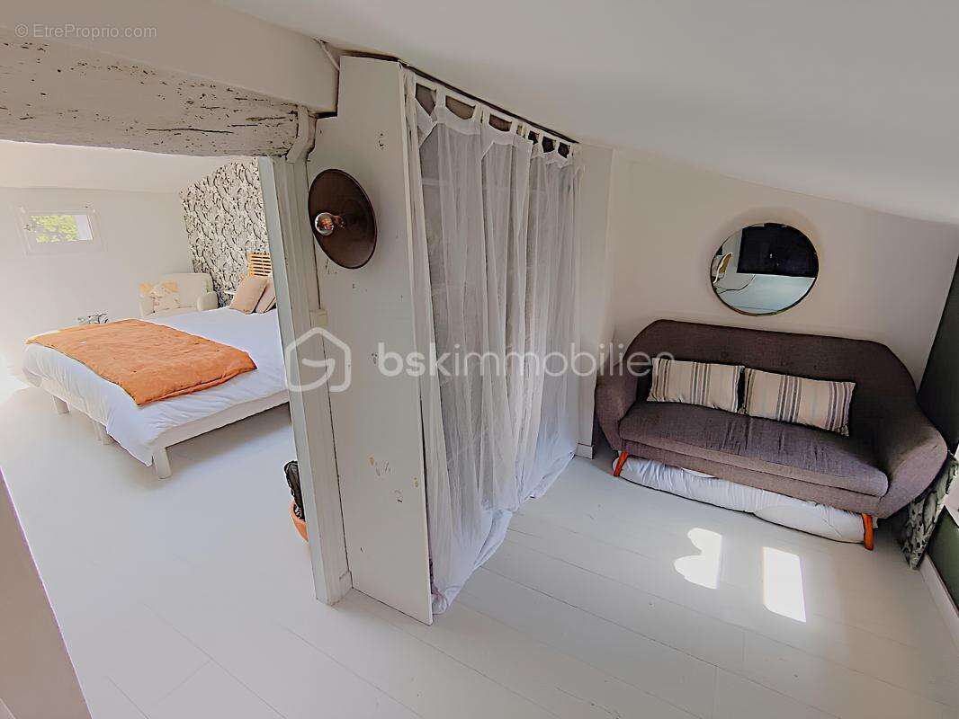 Maison à SIX-FOURS-LES-PLAGES