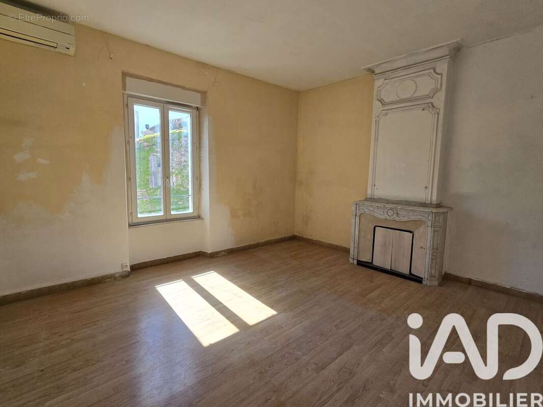 Maison 134 m² à Saint-Jean-De-Barrou  - photo 7