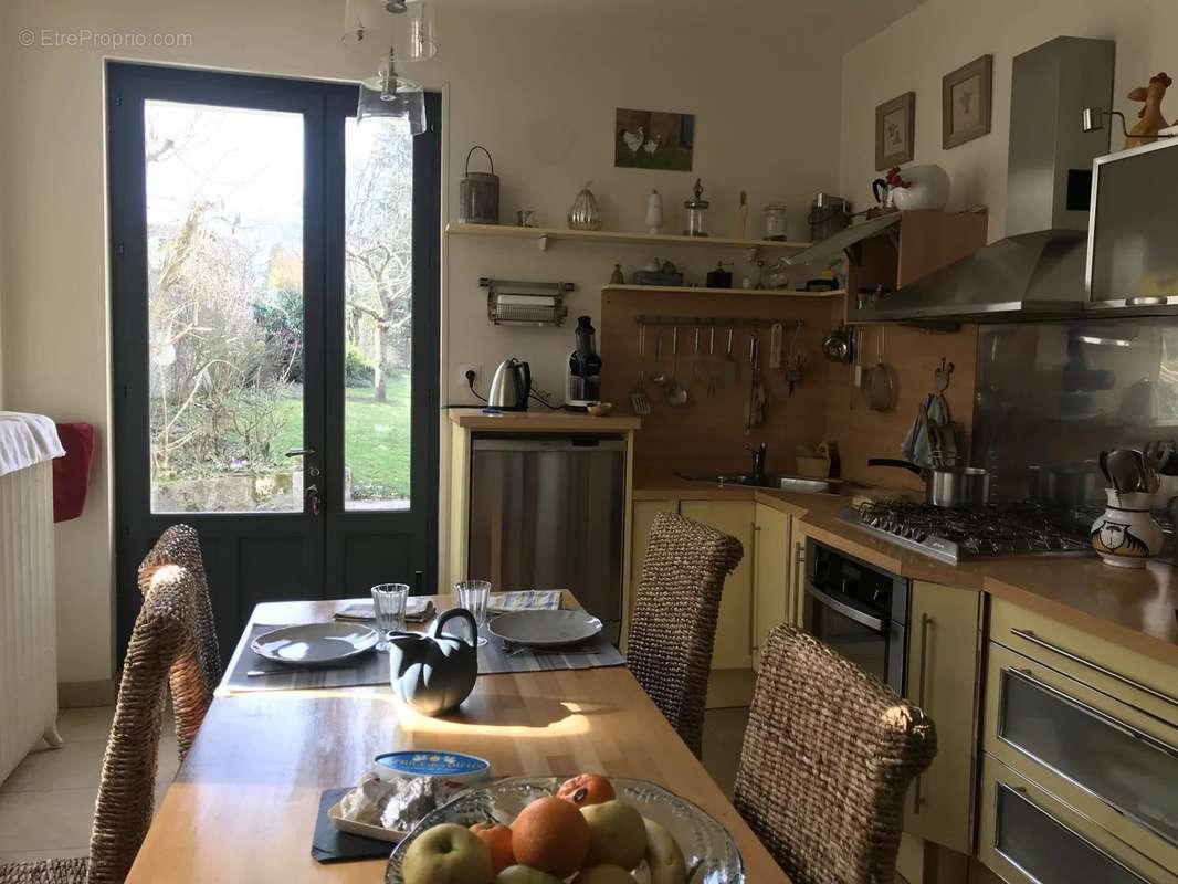 Maison à LE CREUSOT