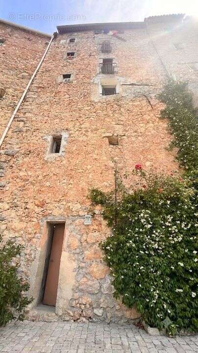 Châteaudouble - Maison de caractère rénovée avec jardin - photo 3