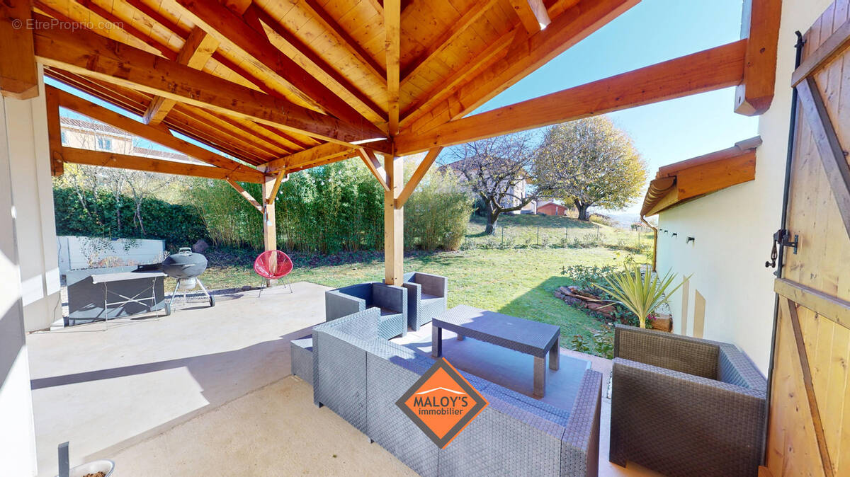 Maison à LE BOIS-D'OINGT