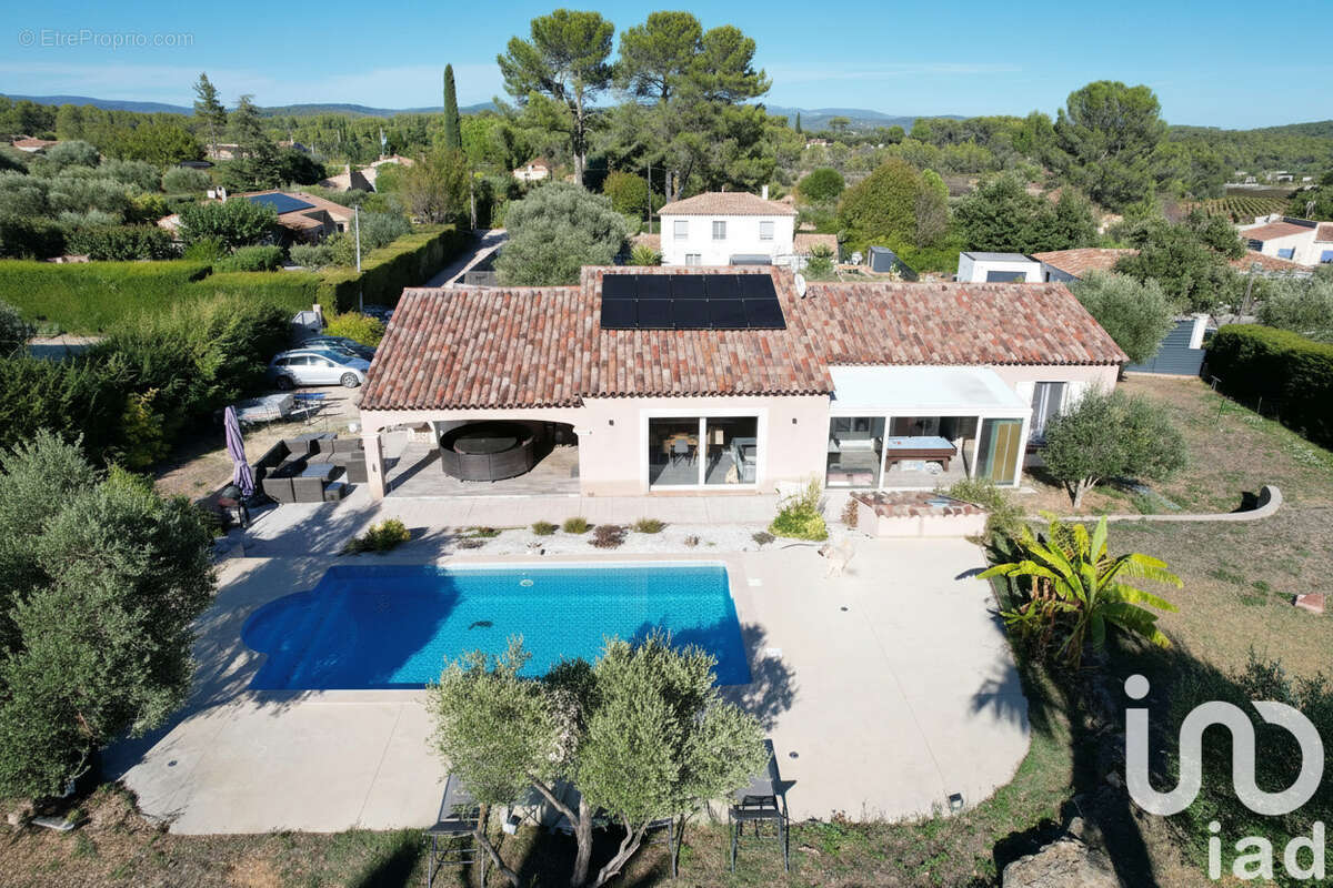 Photo 2 - Maison à LORGUES