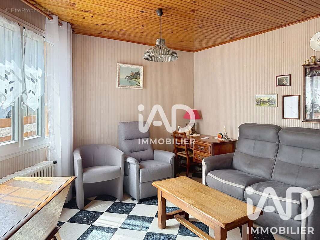 Maison 77 m² à Lixy  - photo 4