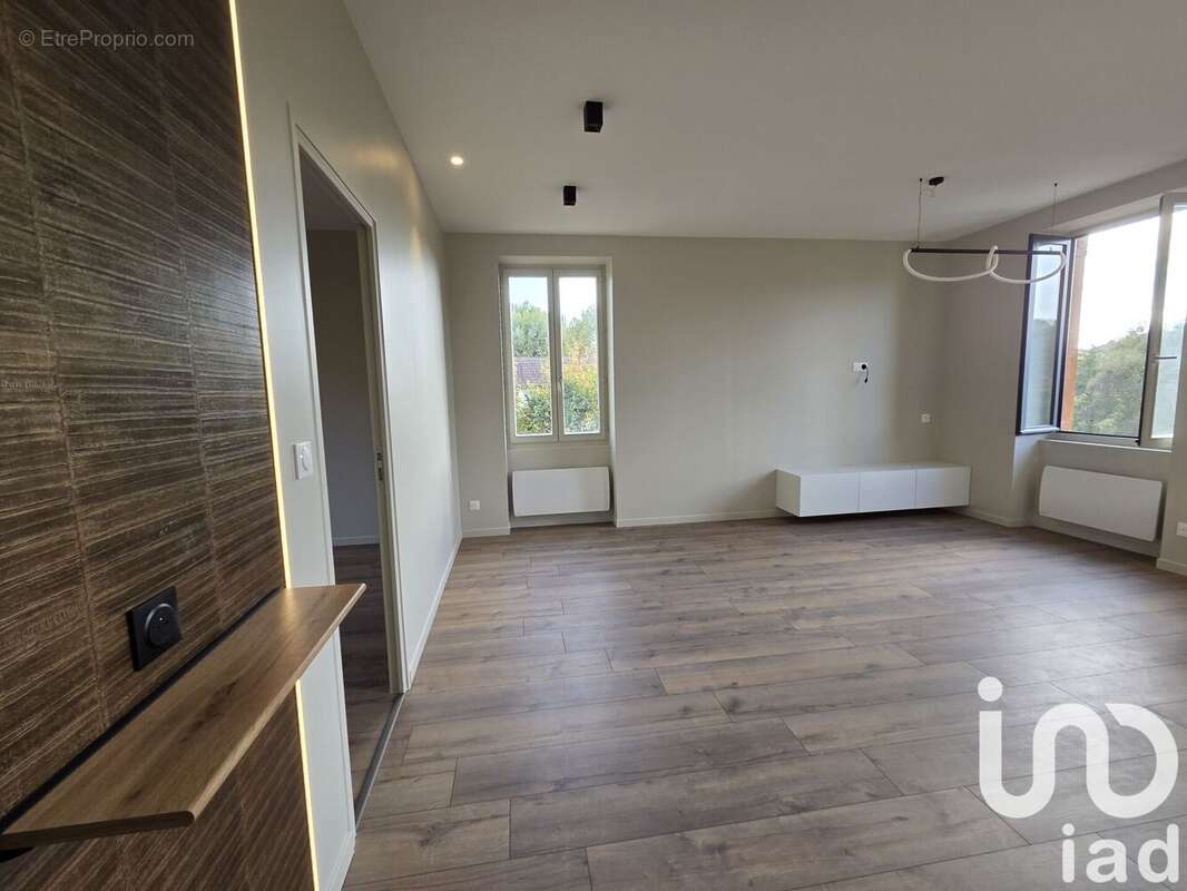 Photo 6 - Appartement à ALIX