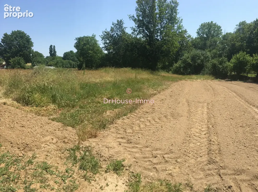 Terrain à LEGE
