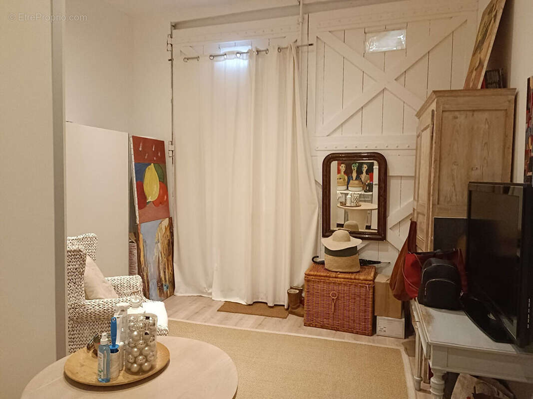 Maison à SALLES-D'AUDE