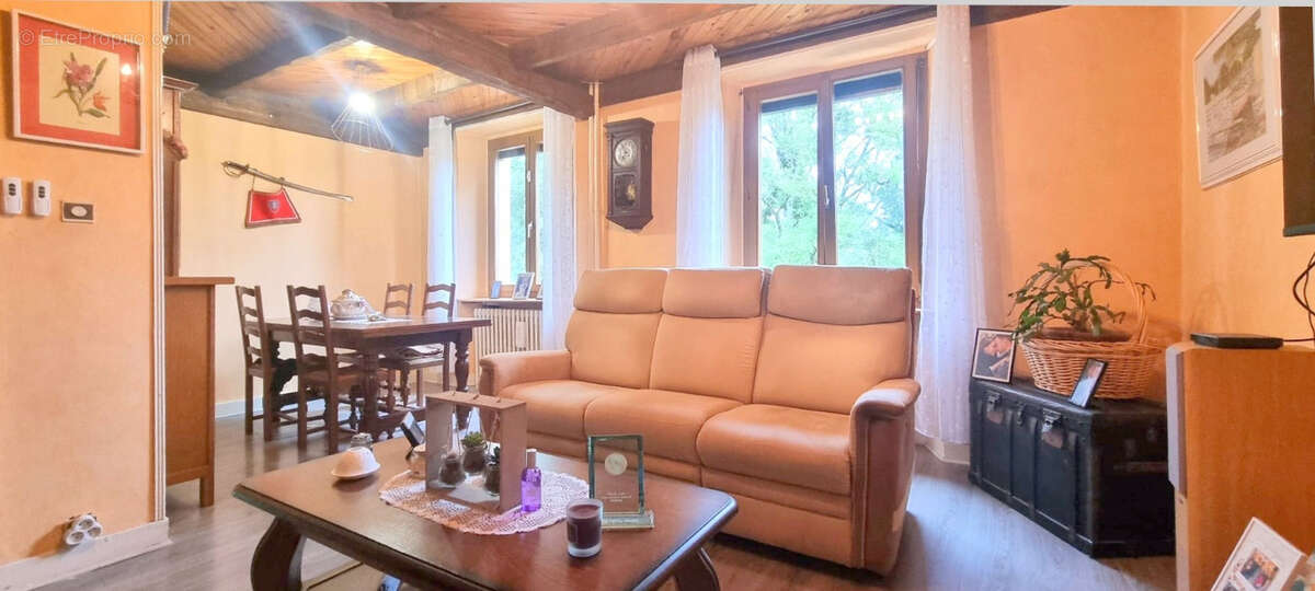 Maison à SEXEY-AUX-FORGES