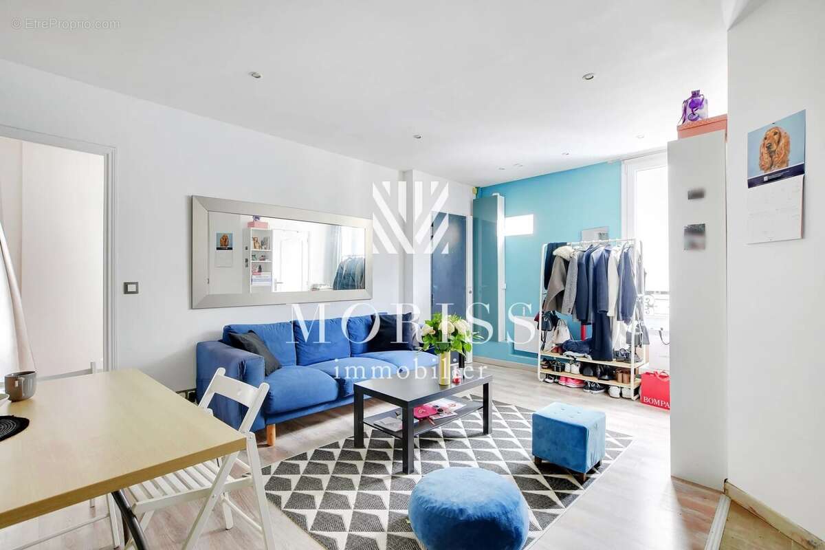 Appartement à PARIS-14E