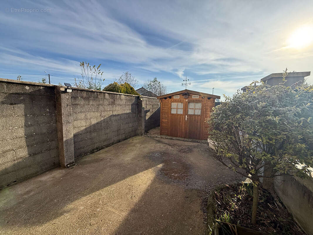 Maison à POURU-SAINT-REMY