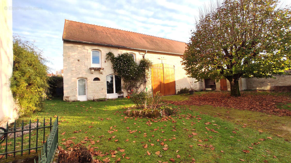 Maison à SAINT-SAUVEUR
