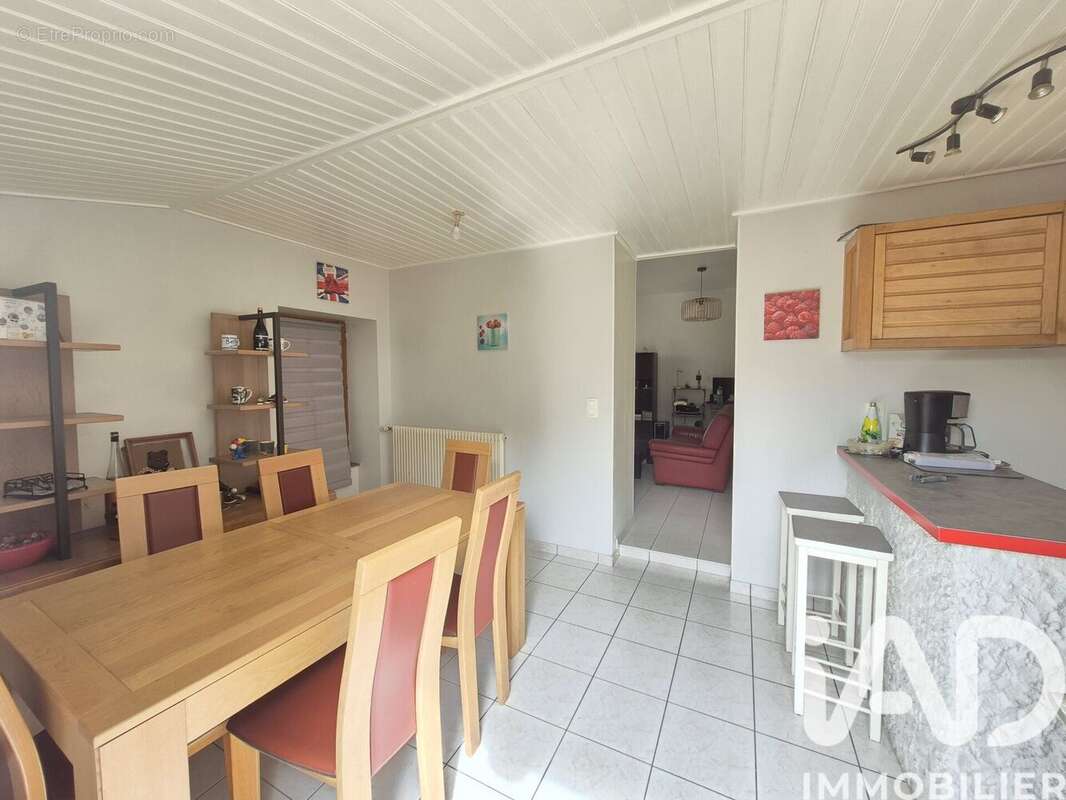 Photo 4 - Maison à SALIGNY