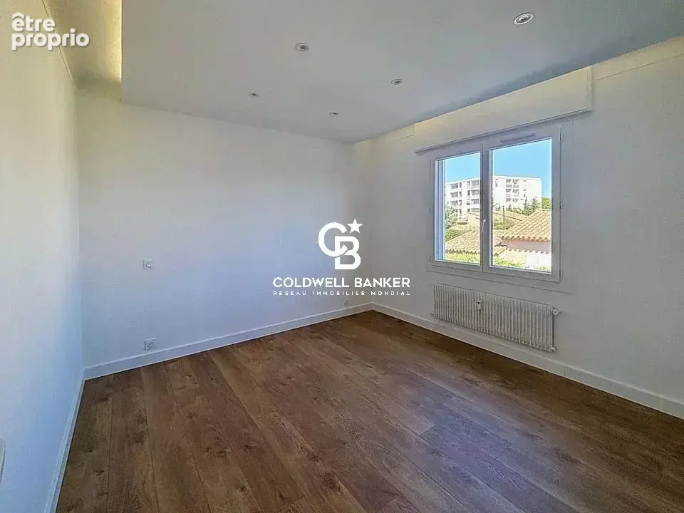 Magnifique appartement T4 rénové à pied des plages - photo 8