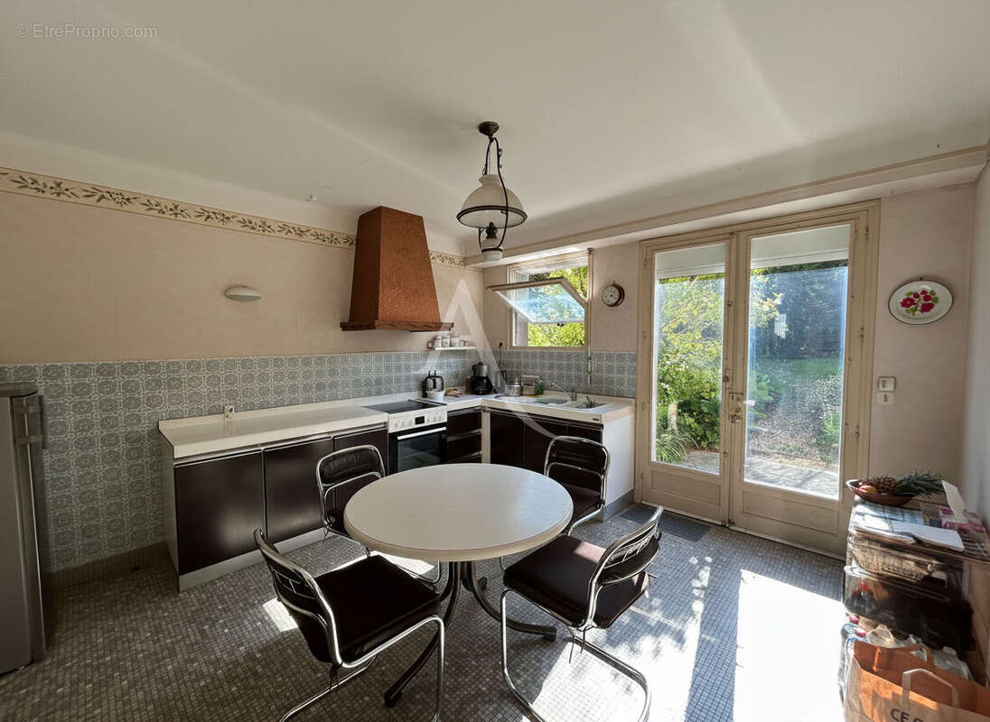 Maison Orvault 7 pièces 168m2 sur 600m² de terrain - photo 2