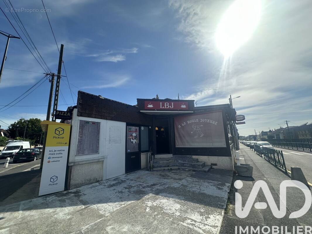 Photo 1 - Commerce à MITRY-MORY