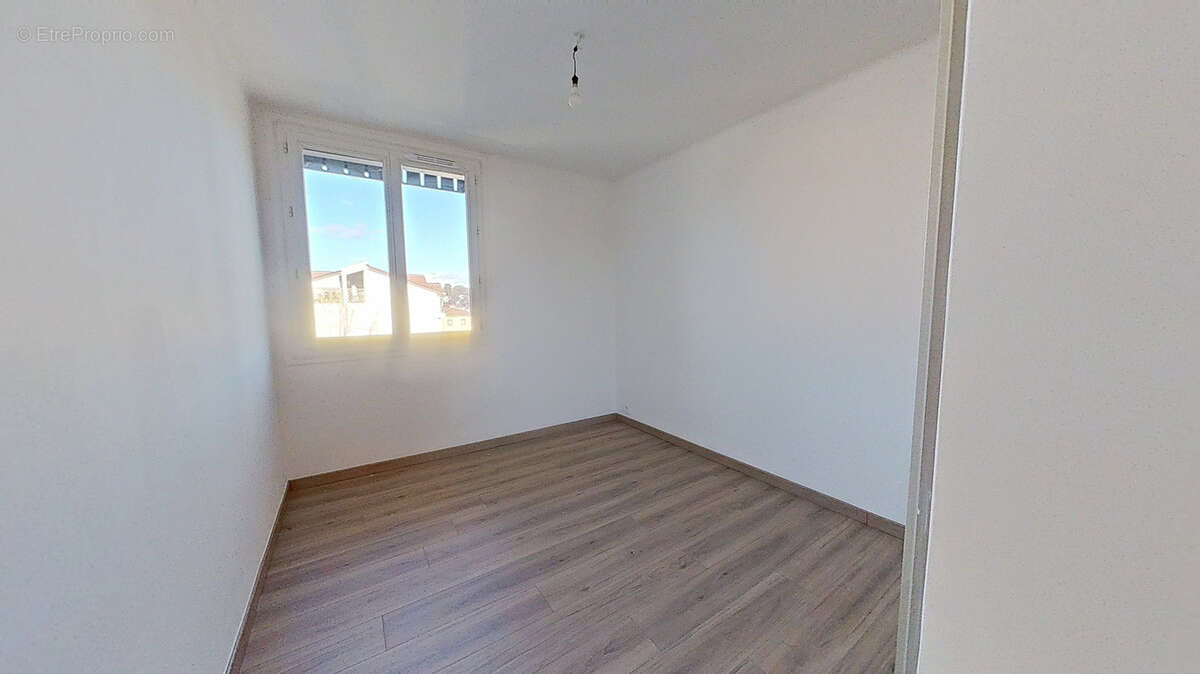 Appartement à TASSIN-LA-DEMI-LUNE