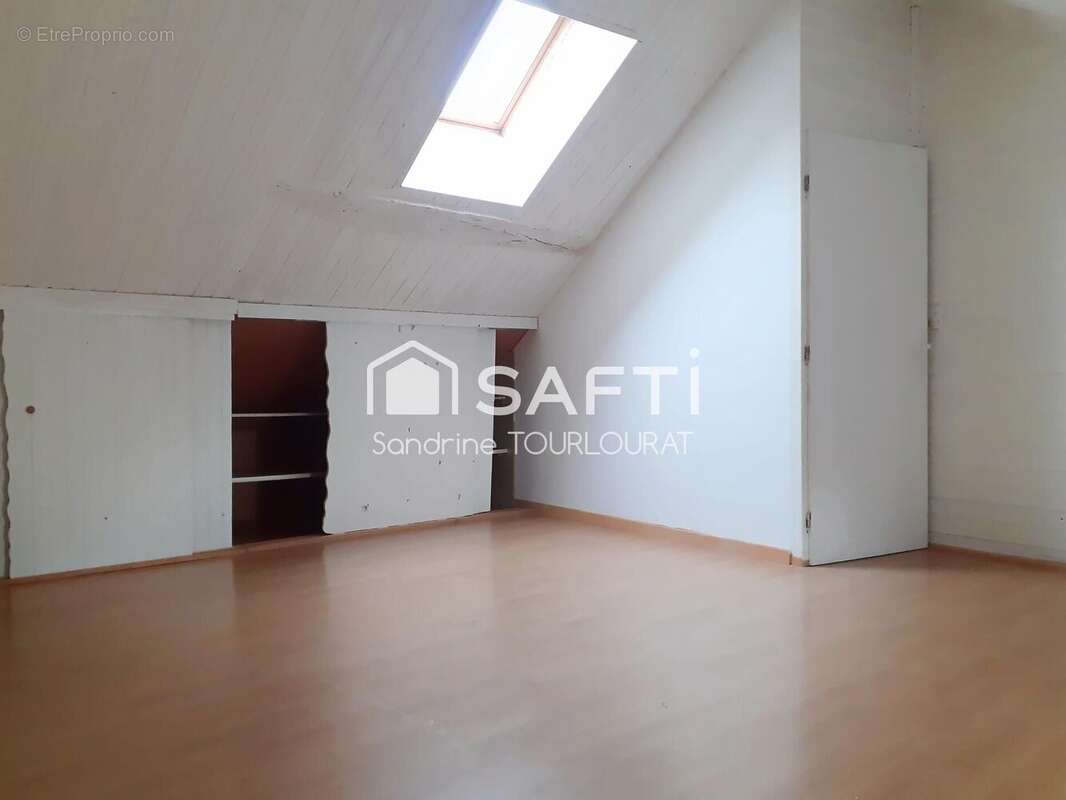 Photo 9 - Maison à PORCIEU-AMBLAGNIEU