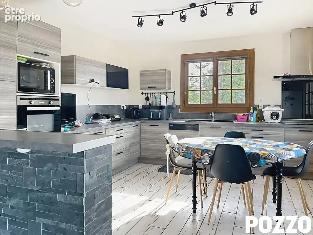 À VENDRE  Belle maison familiale  sur un terrain de 1 727 m² à Canchy (14230) - photo 5