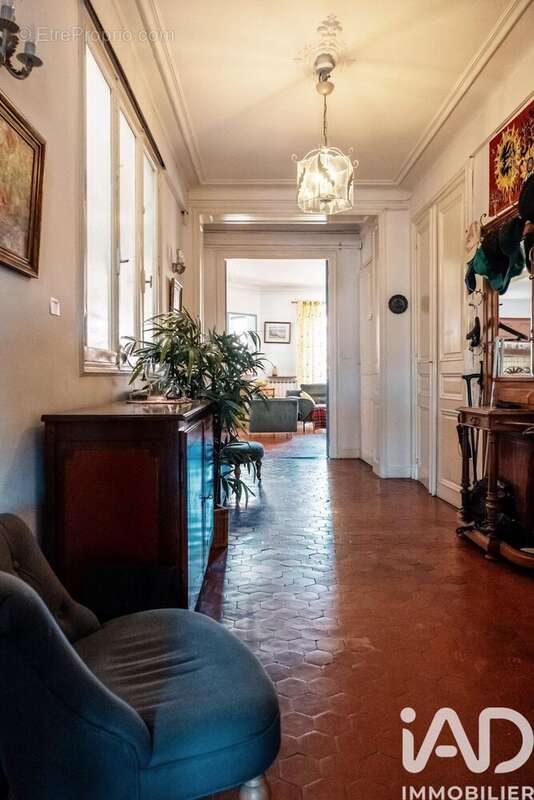Appartement 140 m² à Toulon  - photo 5