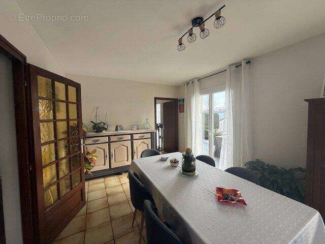 Maison à DIVONNE-LES-BAINS